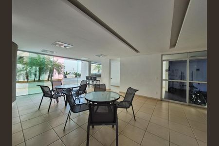 Apartamento à venda com 312m², 4 quartos e 4 vagas