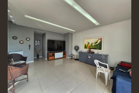 Apartamento à venda com 312m², 4 quartos e 4 vagas