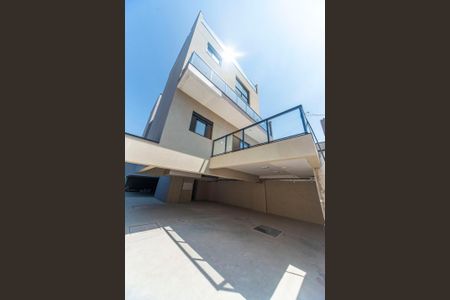 Studio à venda com 110m², 1 quarto e 2 vagas Studio à venda com 110m², 1 quarto e 2 vagasGaragem