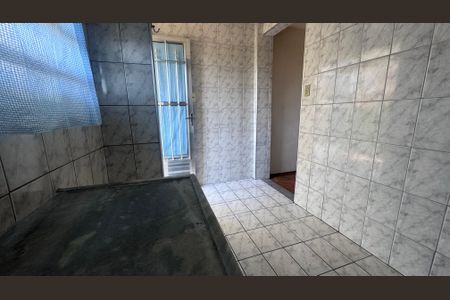 Apartamento à venda com 42m², 2 quartos e 1 vaga Apartamento à venda com 42m², 2 quartos e 1 vagaCozinha
