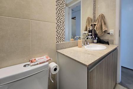 Apartamento à venda com 123m², 3 quartos e 2 vagas Apartamento à venda com 123m², 3 quartos e 2 vagasBanheiro Social