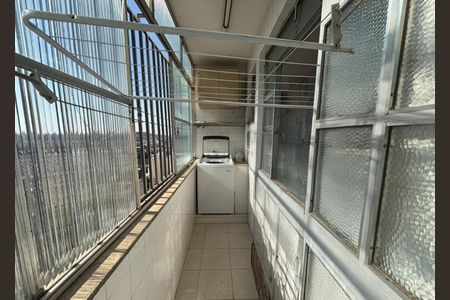 Apartamento à venda com 53m², 2 quartos e 1 vaga Apartamento à venda com 53m², 2 quartos e 1 vagaÁrea de Serviço