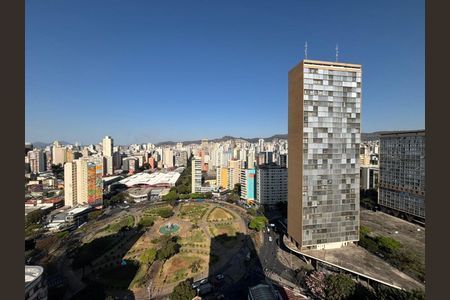 Apartamento à venda com 53m², 2 quartos e 1 vaga Apartamento à venda com 53m², 2 quartos e 1 vagaVista da Área de Serviço
