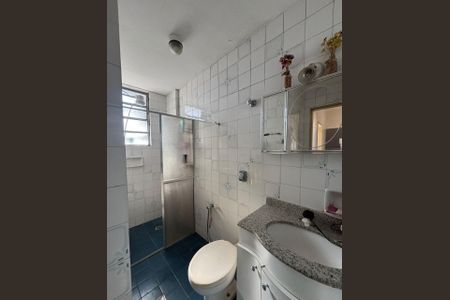 Apartamento à venda com 53m², 2 quartos e 1 vaga Apartamento à venda com 53m², 2 quartos e 1 vagaBanho social
