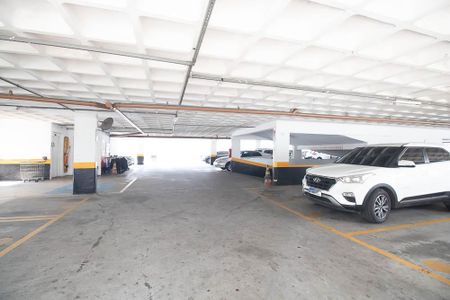 Apartamento à venda com 63m², 2 quartos e 1 vaga Apartamento à venda com 63m², 2 quartos e 1 vagaGaragem