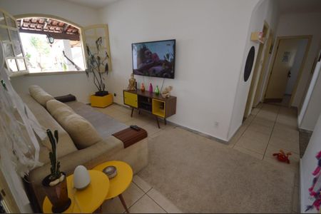 Casa à venda com 3 quartos, 360m² em São João Batista, Belo Horizonte
