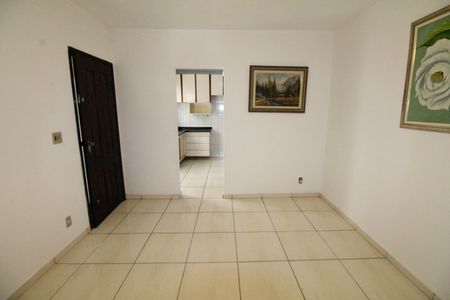 Sala de casa para alugar com 2 quartos, 75m² em Jardim das Industrias, São José dos Campos
