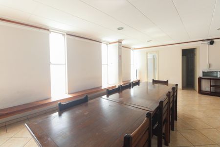 Apartamento à venda com 96m², 3 quartos e 1 vaga Apartamento à venda com 96m², 3 quartos e 1 vagaCondomínio - Salão de Festas