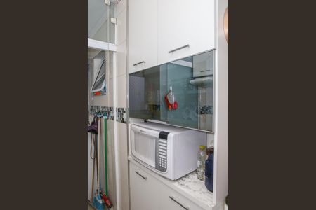 Apartamento à venda com 70m², 3 quartos e 2 vagas Apartamento à venda com 70m², 3 quartos e 2 vagasCozinha