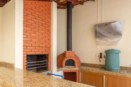 Apartamento à venda com 70m², 3 quartos e 2 vagas Apartamento à venda com 70m², 3 quartos e 2 vagasÁrea comum - Churrasqueira