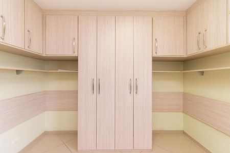 Quarto 1 de apartamento à venda com 2 quartos, 45m² em Jardim Angela (zona Leste), São Paulo