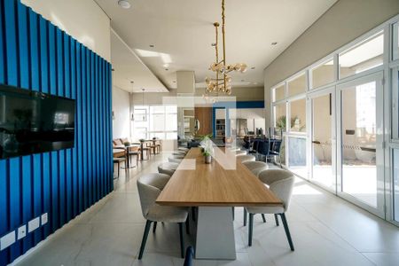 Apartamento à venda com 80m², 2 quartos e 1 vaga Apartamento à venda com 80m², 2 quartos e 1 vagaÁrea comum - Salão de festas