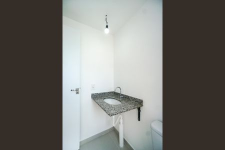 Apartamento à venda com 49m², 2 quartos e sem vaga Apartamento à venda com 49m², 2 quartos e sem vagaBanheiro