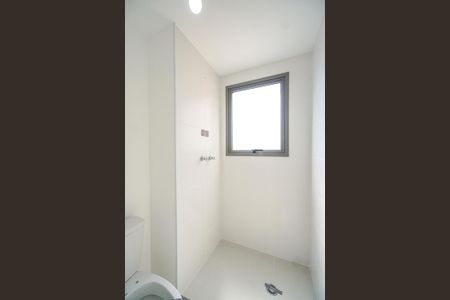 Apartamento à venda com 49m², 2 quartos e sem vaga Apartamento à venda com 49m², 2 quartos e sem vagaBanheiro