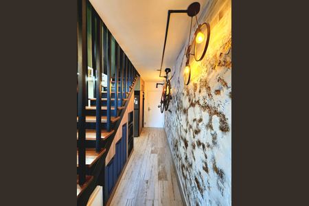 Apartamento à venda com 78m², 2 quartos e 1 vaga Apartamento à venda com 78m², 2 quartos e 1 vagaCorredor