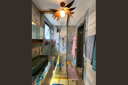 Apartamento à venda com 78m², 2 quartos e 1 vaga Apartamento à venda com 78m², 2 quartos e 1 vagaBanheiro