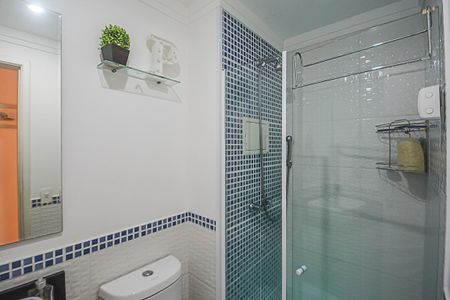 Apartamento à venda com 65m², 2 quartos e 1 vagaBanheiro Social