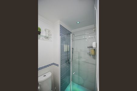 Apartamento à venda com 65m², 2 quartos e 1 vagaBanheiro Social