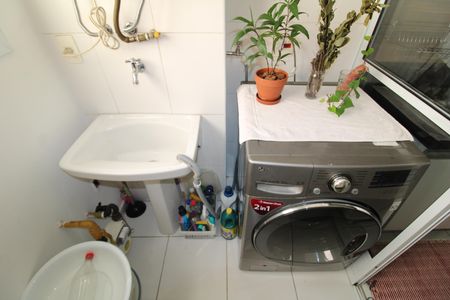 Apartamento para alugar com 50m², 2 quartos e 1 vagaÁrea de Serviço