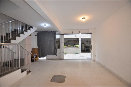 Apartamento para alugar com 60m², 2 quartos e 1 vaga Apartamento para alugar com 60m², 2 quartos e 1 vagaÁrea de Serviço e Garagem