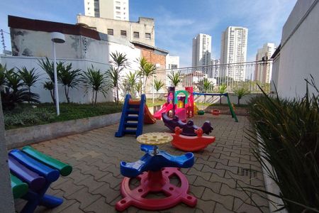 Apartamento à venda com 96m², 2 quartos e 2 vagas Apartamento à venda com 96m², 2 quartos e 2 vagasÁrea comum - Playground