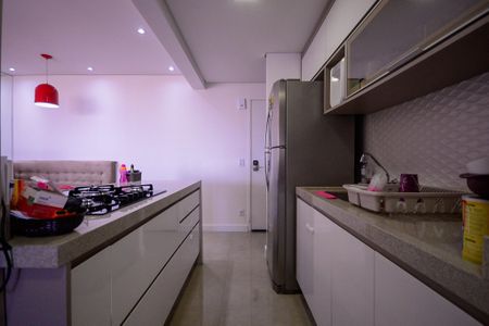 Apartamento à venda com 96m², 2 quartos e 2 vagas Apartamento à venda com 96m², 2 quartos e 2 vagasCozinha