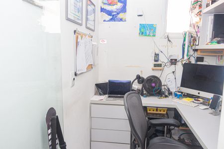 Apartamento à venda com 124m², 5 quartos e 2 vagasEscritório