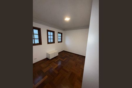 Casa à venda com 4 quartos, 367m² em Residencial Quatro (Alphaville), Santana de Parnaíba