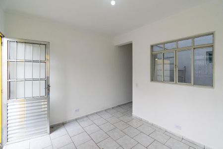 Casa à venda com 80m², 2 quartos e 1 vagaSala