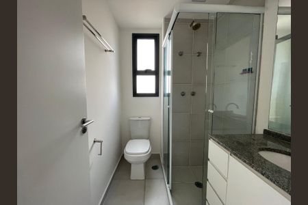Apartamento à venda com 70m², 3 quartos e 1 vaga Apartamento à venda com 70m², 3 quartos e 1 vagaBanheiro da Suíte