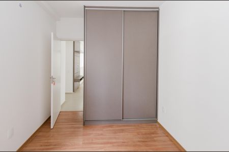 Suíte de apartamento para alugar com 2 quartos, 50m² em Palmeiras, Belo Horizonte