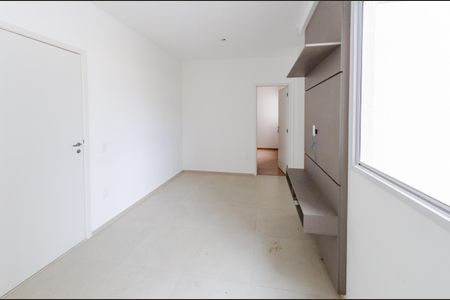 Sala de apartamento para alugar com 2 quartos, 50m² em Palmeiras, Belo Horizonte