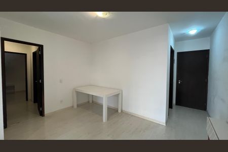 Apartamento à venda com 80m², 3 quartos e 2 vagasCozinha