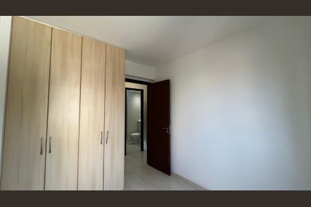 Apartamento à venda com 80m², 3 quartos e 2 vagasQuarto 2