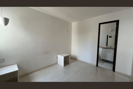 Apartamento à venda com 80m², 3 quartos e 2 vagasSuíte
