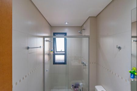 Apartamento à venda com 209m², 4 quartos e 4 vagas Apartamento à venda com 209m², 4 quartos e 4 vagasBanheiro Social