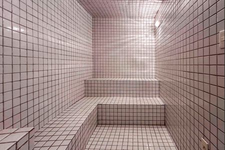 Apartamento à venda com 209m², 4 quartos e 4 vagas Apartamento à venda com 209m², 4 quartos e 4 vagasSauna