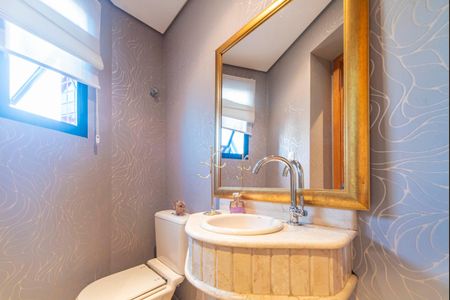 Apartamento à venda com 209m², 4 quartos e 4 vagas Apartamento à venda com 209m², 4 quartos e 4 vagasLavabo