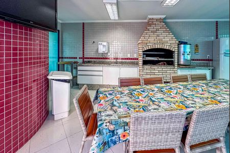 Apartamento à venda com 209m², 4 quartos e 4 vagas Apartamento à venda com 209m², 4 quartos e 4 vagasÁrea comum - Churrasqueira