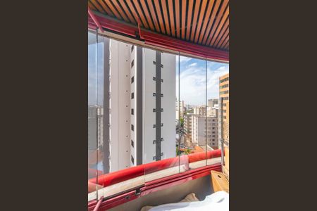 Apartamento à venda com 209m², 4 quartos e 4 vagas Apartamento à venda com 209m², 4 quartos e 4 vagasVaranda do Quarto 3