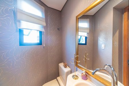 Apartamento à venda com 209m², 4 quartos e 4 vagas Apartamento à venda com 209m², 4 quartos e 4 vagasLavabo