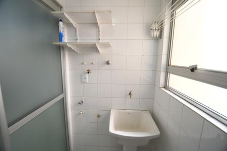 Apartamento à venda com 69m², 3 quartos e 1 vagaÁrea de Serviço