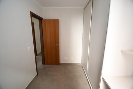 Apartamento à venda com 69m², 3 quartos e 1 vagaQuarto 2