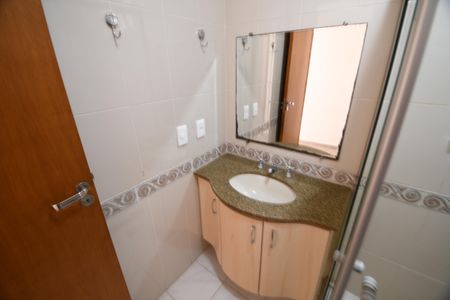Apartamento à venda com 69m², 3 quartos e 1 vagaBanheiro Social