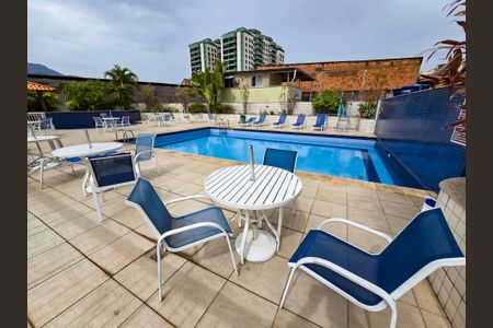 Apartamento à venda com 64m², 2 quartos e 1 vaga Apartamento à venda com 64m², 2 quartos e 1 vagaÁrea comum - Piscina