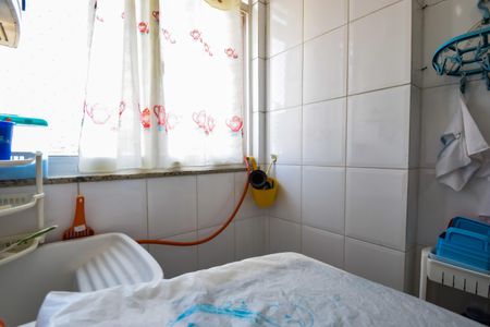 Apartamento à venda com 64m², 2 quartos e 1 vaga Apartamento à venda com 64m², 2 quartos e 1 vagaÁrea de Serviço