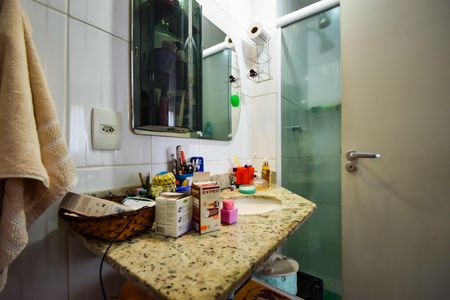 Apartamento à venda com 64m², 2 quartos e 1 vaga Apartamento à venda com 64m², 2 quartos e 1 vagaBanheiro da Suíte