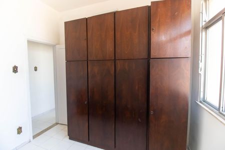 Apartamento para alugar com 98m², 3 quartos e sem vaga