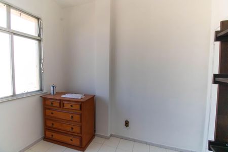Apartamento para alugar com 98m², 3 quartos e sem vaga