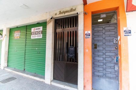 Apartamento para alugar com 98m², 3 quartos e sem vaga